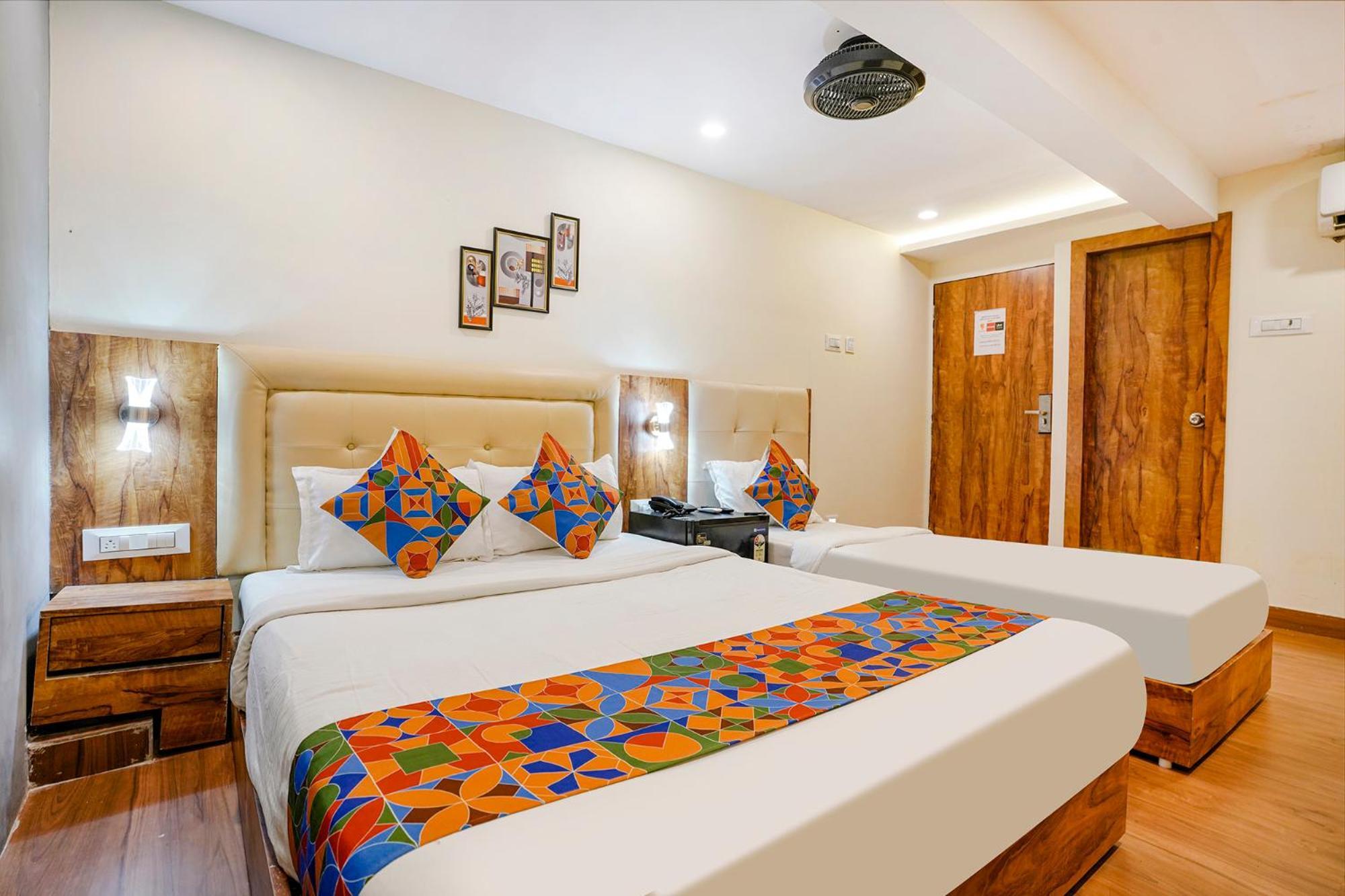 Fabhotel Grand Prime Nr Nesco Hotel Bombay Exterior foto